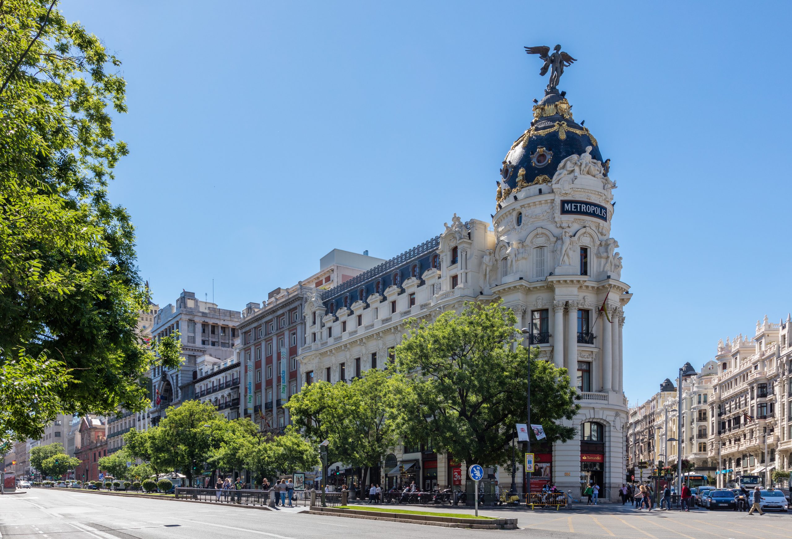 Flavors of Spain in Every Bite: Madrid’s Culinary Landscape Explored post thumbnail image