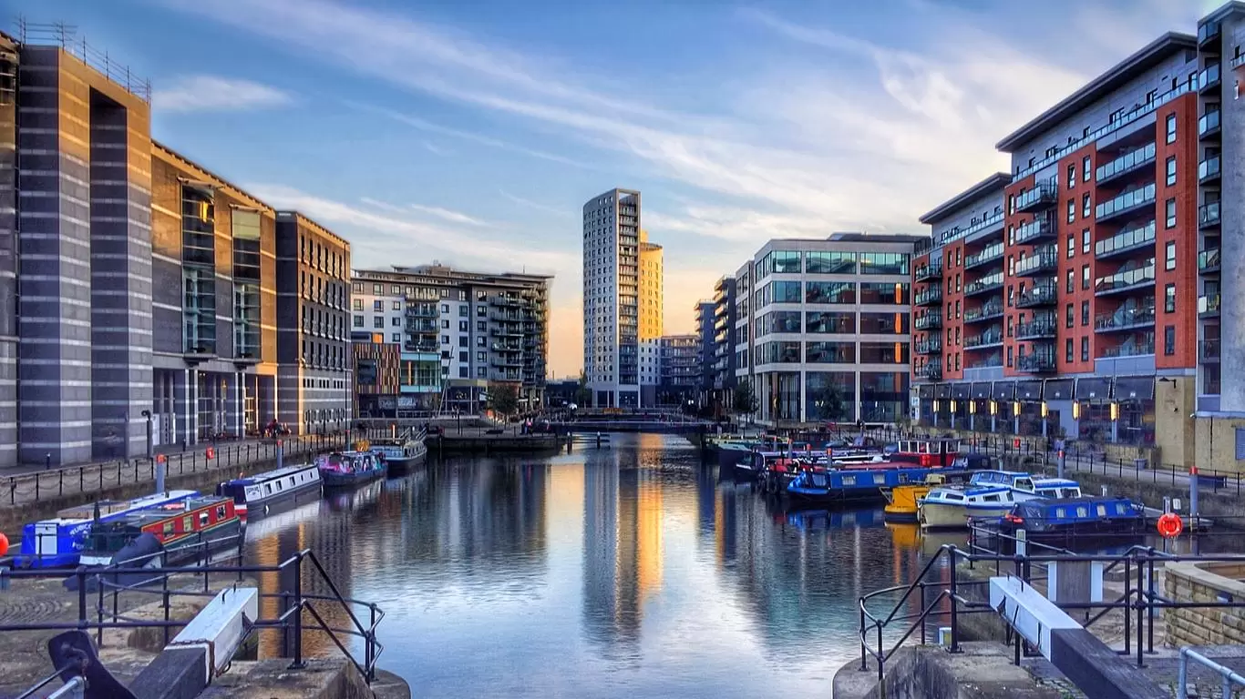 Discovering the Vibrant Heart of West Yorkshire: Exploring Leeds post thumbnail image